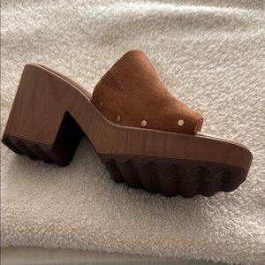 Stylish Brown Suede Women's Mules by Dr.Scholl’s.
